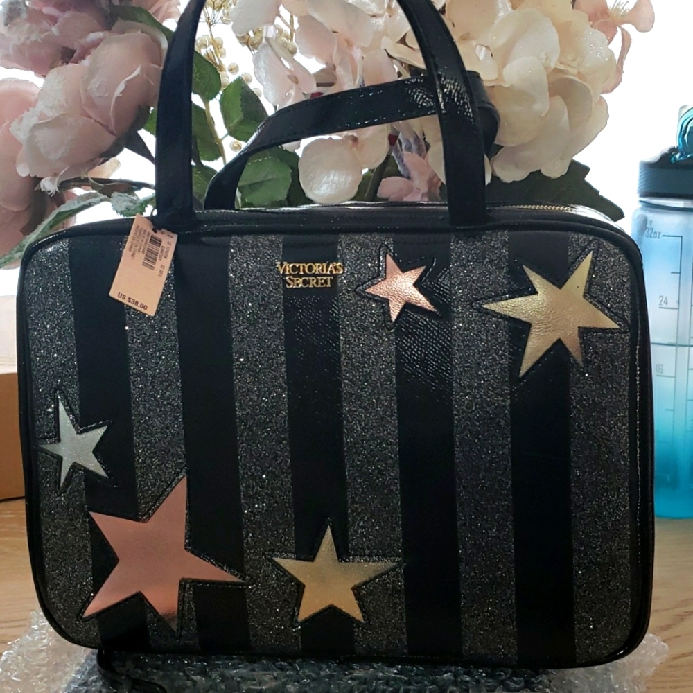 Cosmetics bag